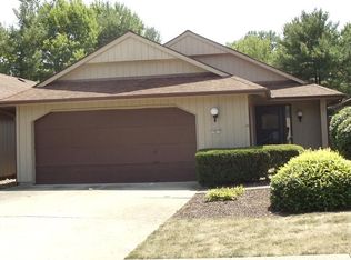 10872 Meadow Trl, Strongsville, OH 44149
