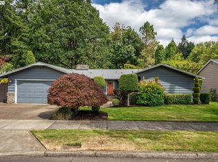 11965 SW Foothill Dr, Portland, OR 97225