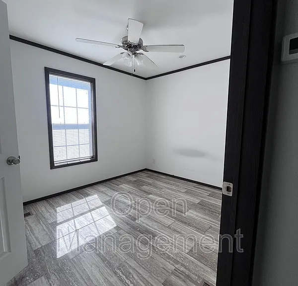 2301 SW Oralabor Rd #5 — Photo 8