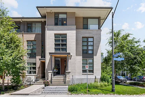 537 De Mazenod Ave Photo 1