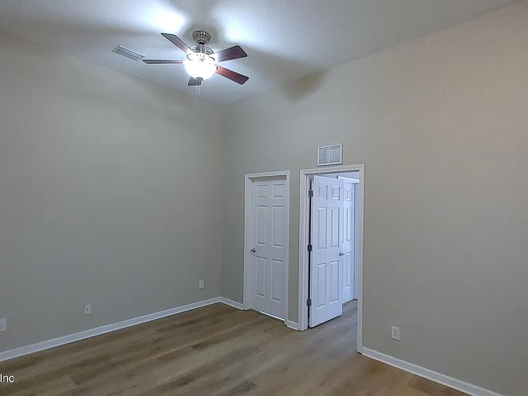 11225 Campfield Cir — Photo 22