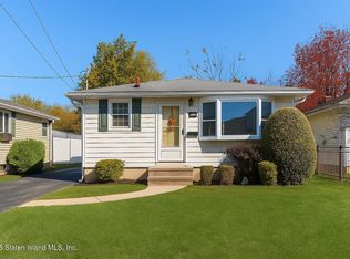 349 Mill Rd, Staten Island, NY 10306
