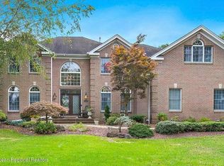 26 Cedarview Ave, Jackson, NJ 08527