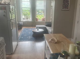 1149 W Taylor St APT 3F, Chicago, IL 60607