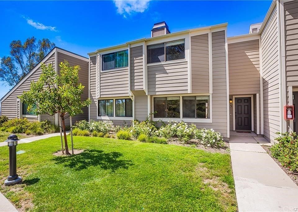 2nd image of 3 Seabird Ct #19