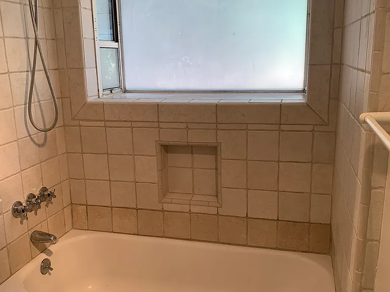 2542 Crescent Ave — Photo 29