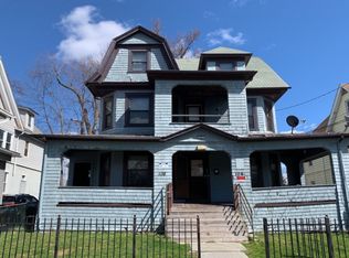 106 Oakland Ter, Hartford, CT 06112