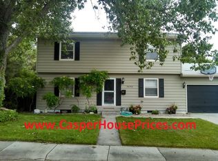 3240 Brookview Dr, Casper, WY 82604