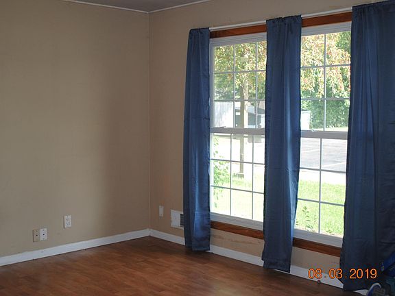2nd image of 8K Fernwood Dr