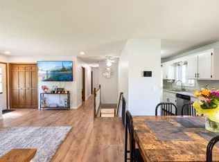 2855 Ivy St S, Cambridge, MN 55008