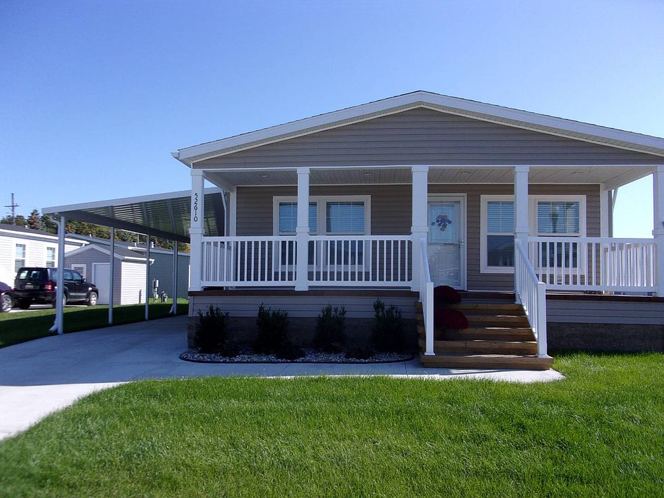 1st image of 52656 Pineview Cir