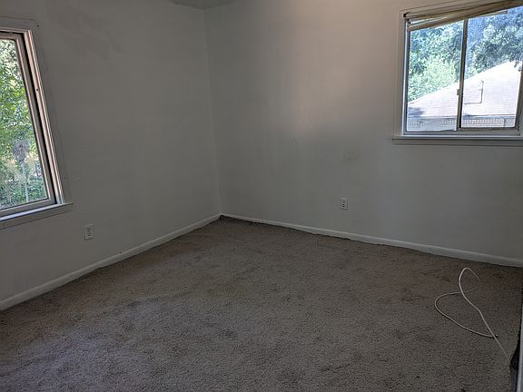 4th image of 3005 Bay Berry Dr SW