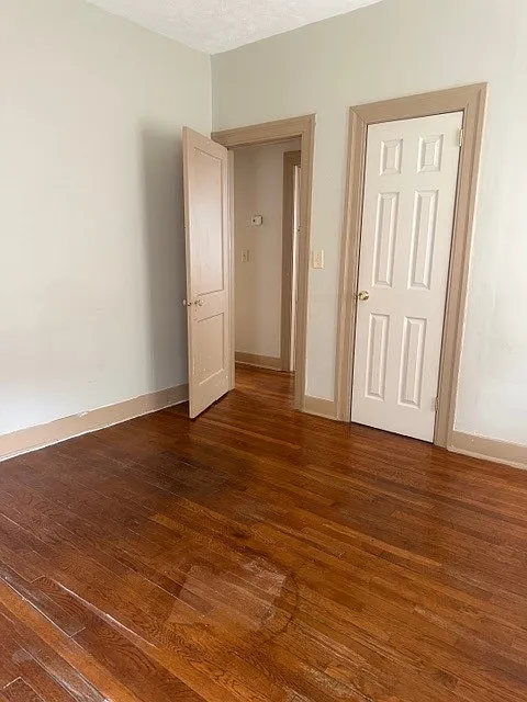 208 Newton Street - 1 — Photo 3