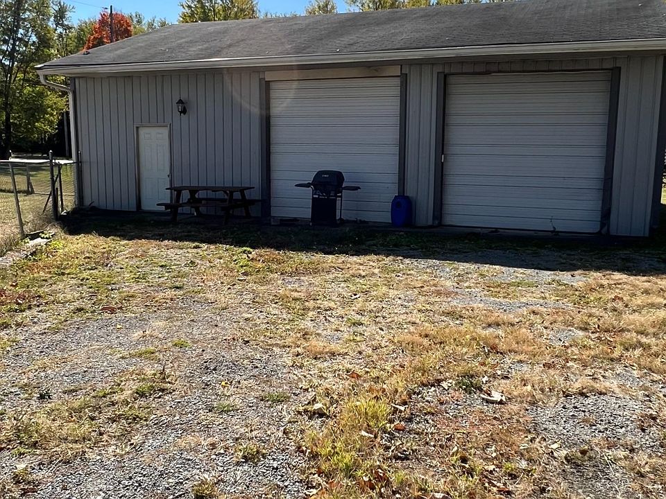 303 Florence Ave, Martinsville, OH 45146 Zillow