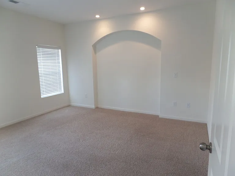 5353 Nottinghamshire Ln — Photo 33