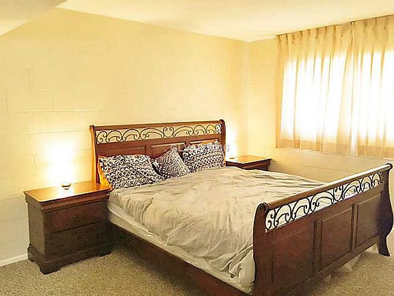 4th image of 555 N Royal Crest Cir #23