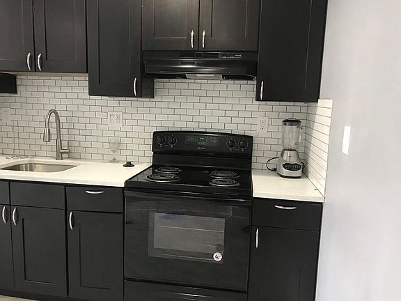 5th image of 4801 Stenton Ave APT 113