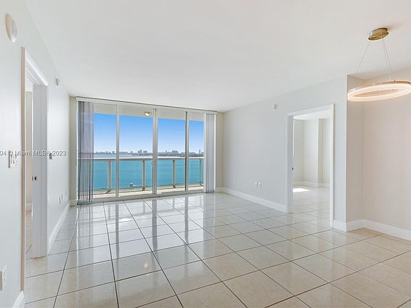 2nd image of 1800 N Bayshore Dr APT 1203