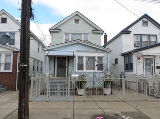 9047 199th St, Jamaica, NY 11423