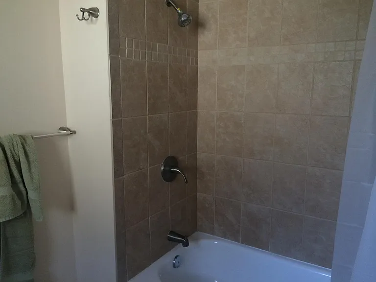 112 NW 8th St #101 — Photo 12