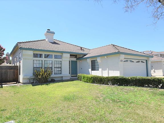 2nd image of 365 Pepperwood Ct