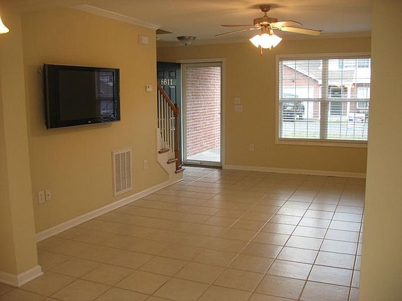 3rd image of 6807 Spring Glen Way