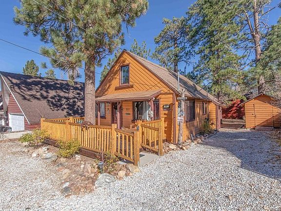 2nd image of 515 Waynoka Ln