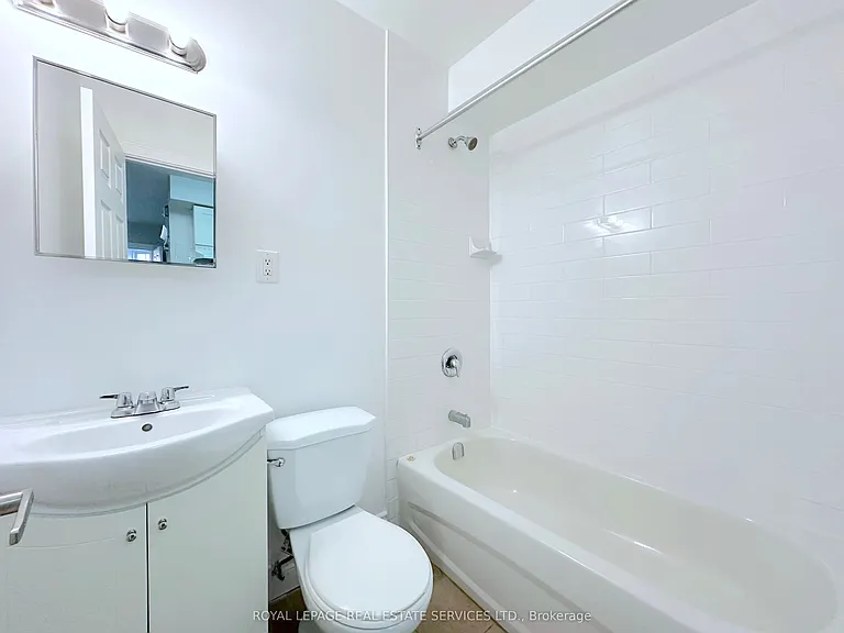7 Glen Rd #2 — Photo 12