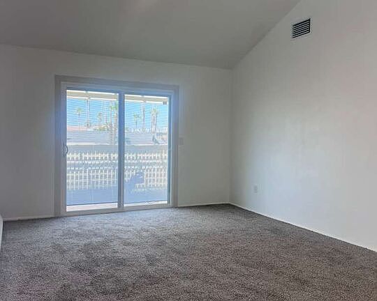 4th image of 1732 W Olive Ave APT B