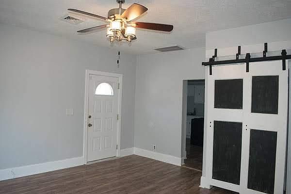 1st image of 1201 Linden St #B