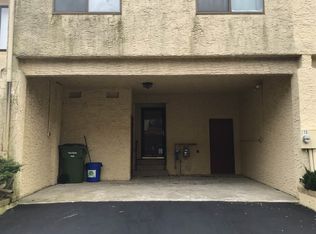 15 Empire Dr, Egg Harbor Township, NJ 08232