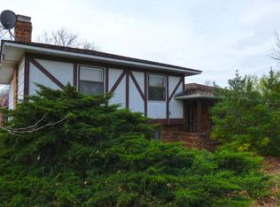 21811 W Temple Ct, Goddard, KS 67052