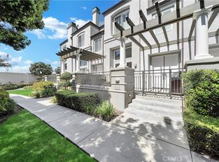 6258 Surfboard Cir, Huntington Beach, CA 92648