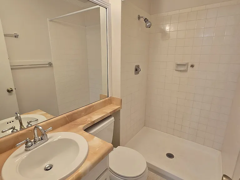 6526 Charter Dr — Photo 12