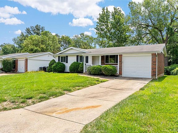 2nd image of 3326 Cordes Dr