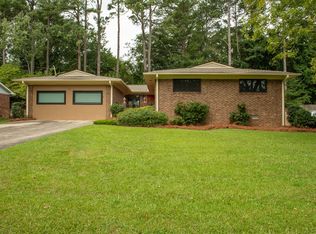 670 Hillandale Cir, Marietta, GA 30064