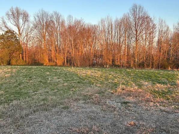 9 Jonah Kelsey Rd, Russell Springs, KY 42642