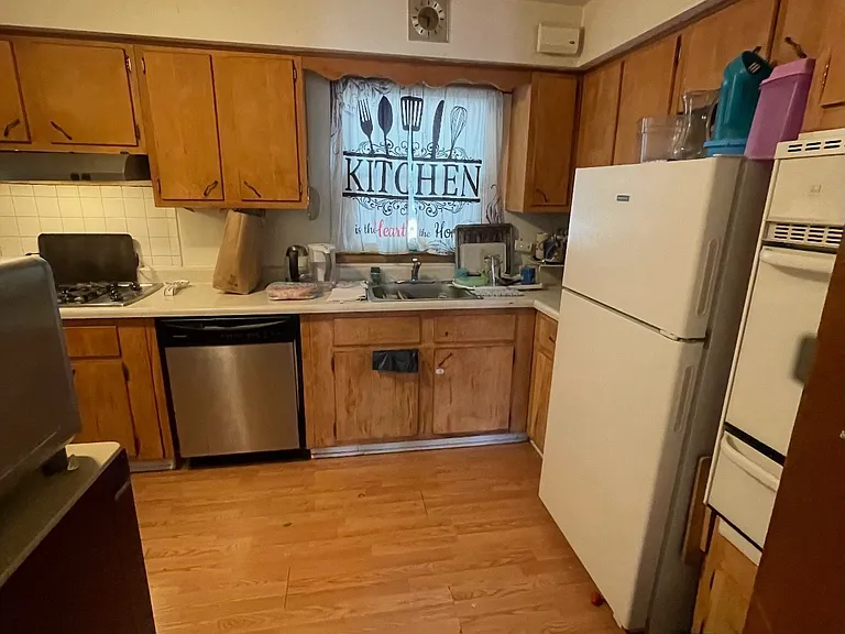 1685 Sunset Rd — Photo 3