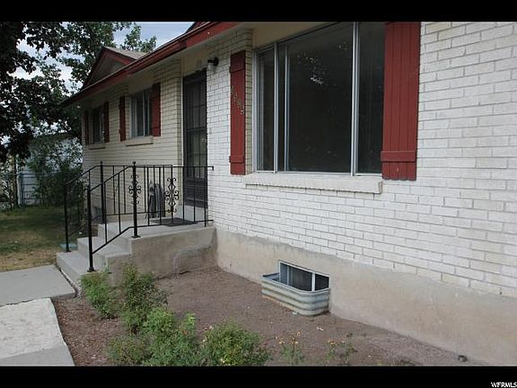 4th image of 3525 W Ottawa Dr