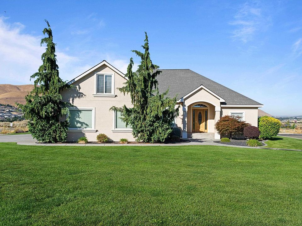 1st image of 934 Allenwhite Dr