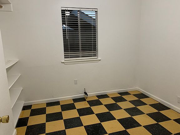 4th image of 30690 Road 67 #B