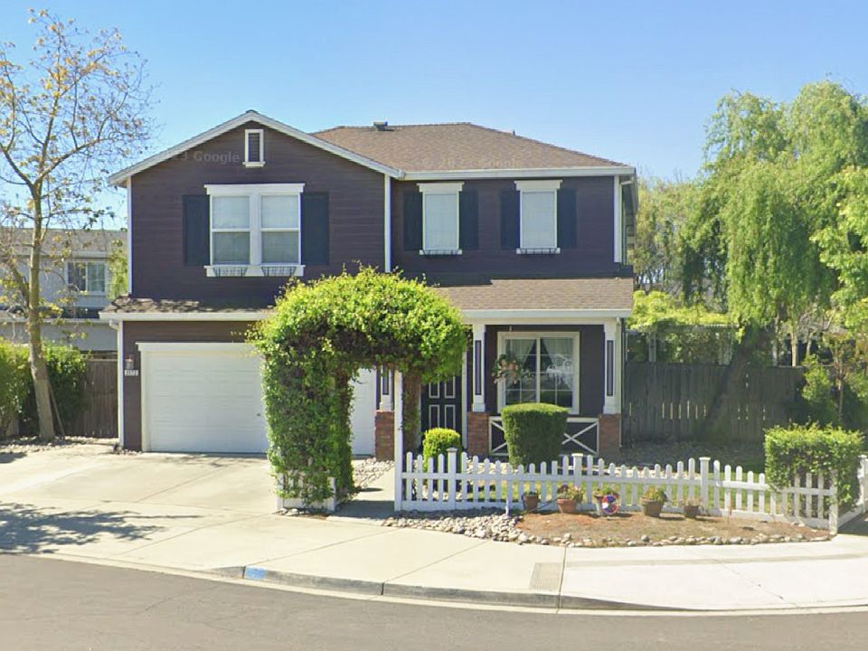 1st image of 2412 Mountain Springs Dr