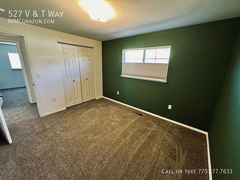 527 V & T Way — Photo 10