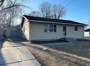 940 17th St, Granite Falls, MN 56241