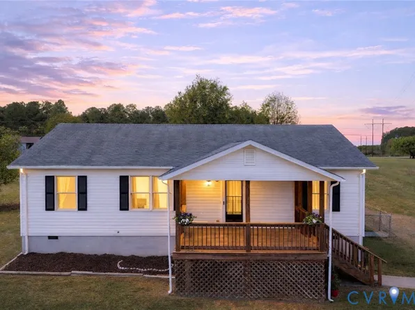 101 Redbud Ln, South Hill, VA 23970