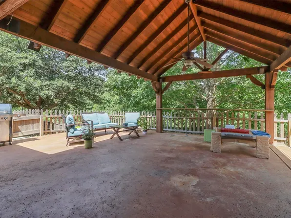 104 Durango Dr, Aubrey, TX 76227