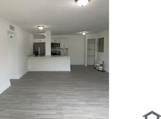 4121 Stirling Rd APT 401, Fort Lauderdale, FL 33314