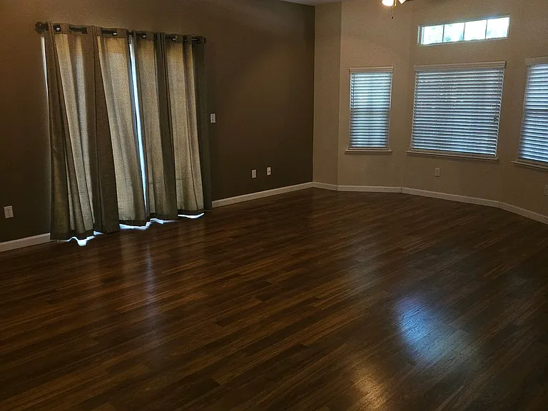 1553 Enslen Ave — Photo 2