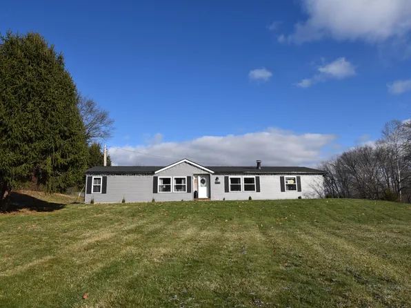 3500 Bauman Hill Rd SE, Lancaster, OH 43130