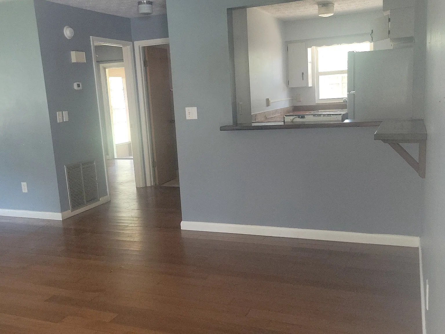 1 bed, 750 sqft, $1,800 — Photo 4